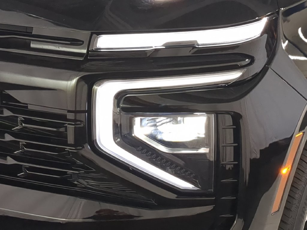 Used 2025 Chevrolet Tahoe RST w/ Comfort Package AWD/4WD image 14