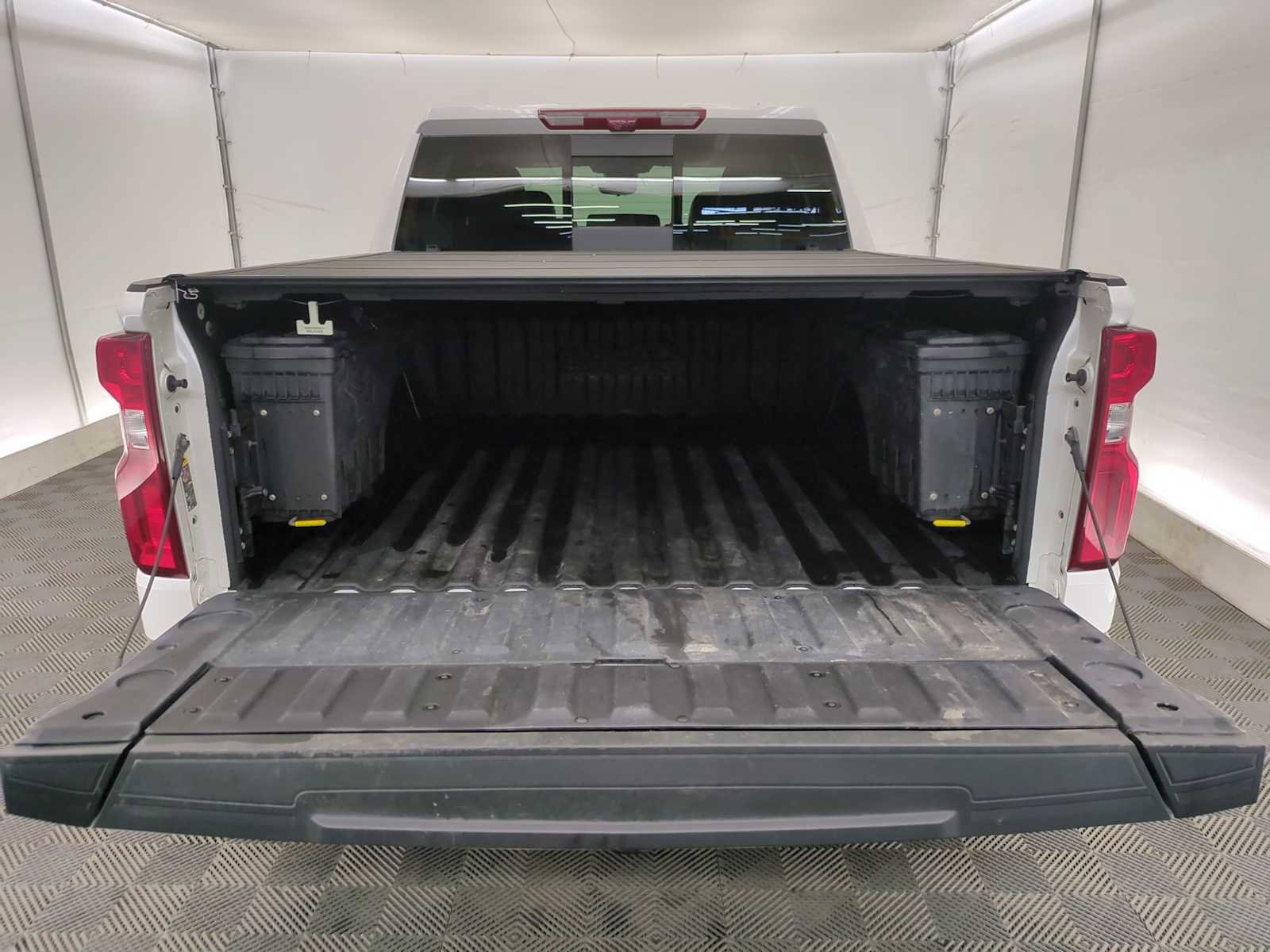 Used 2024 Chevrolet Silverado 1500 High Country w/ High Country Premium Package AWD/4WD image 33