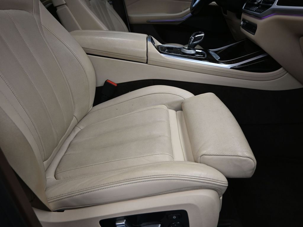 Used 2019 BMW X7 xDrive40i w/ Premium Package image 25