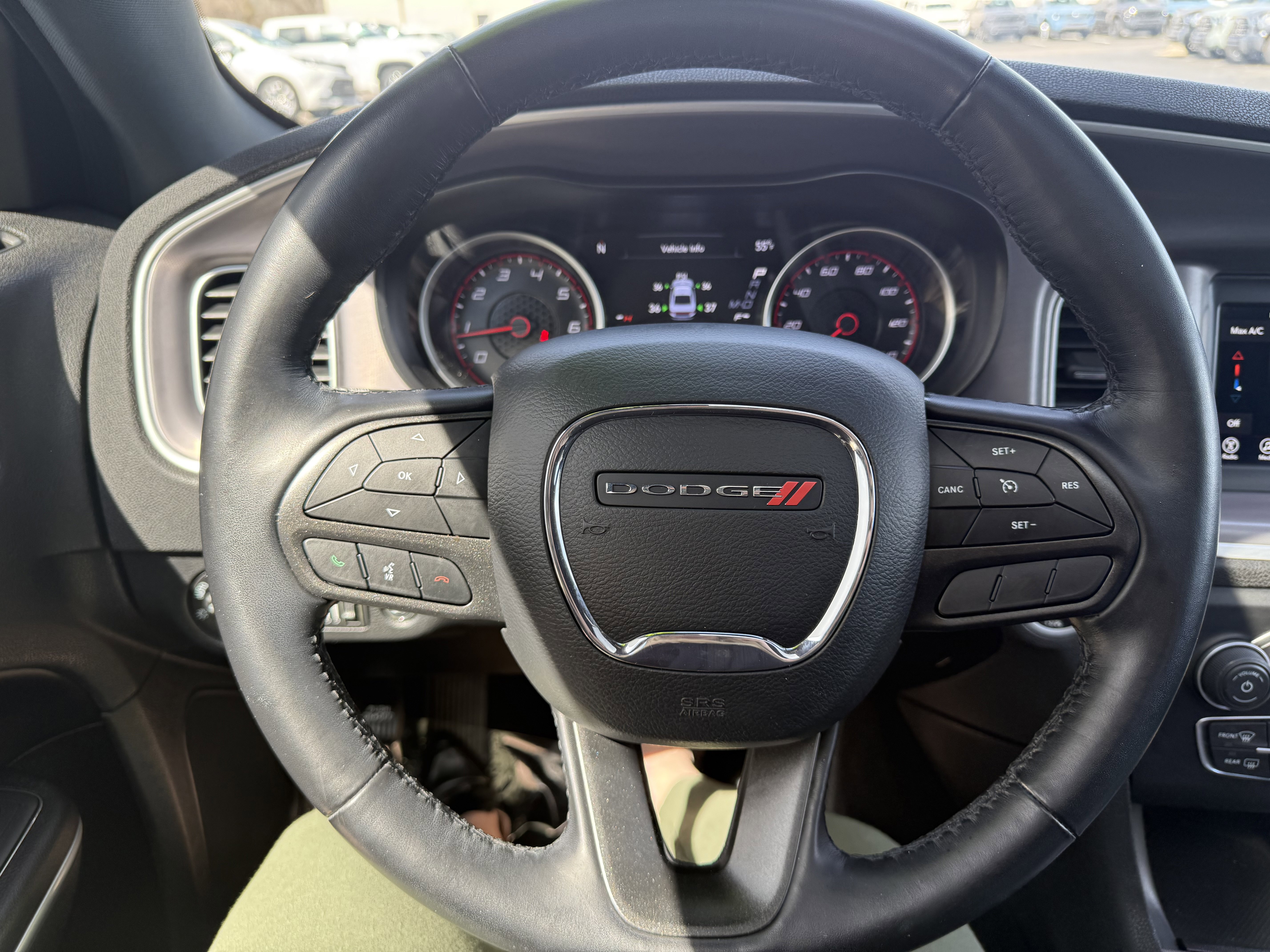 Used 2022 Dodge Charger SXT w/ Leather Interior Group image 8