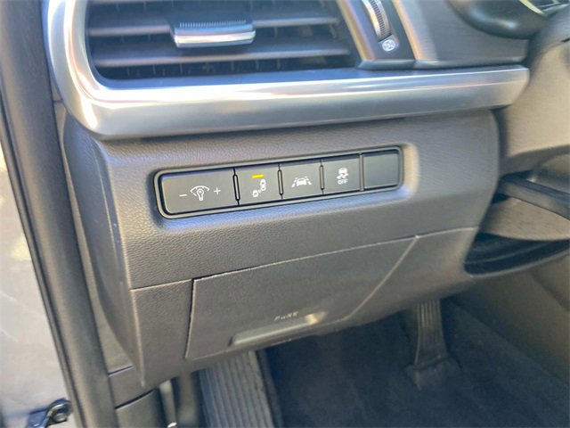 Used 2022 Kia Telluride S image 16