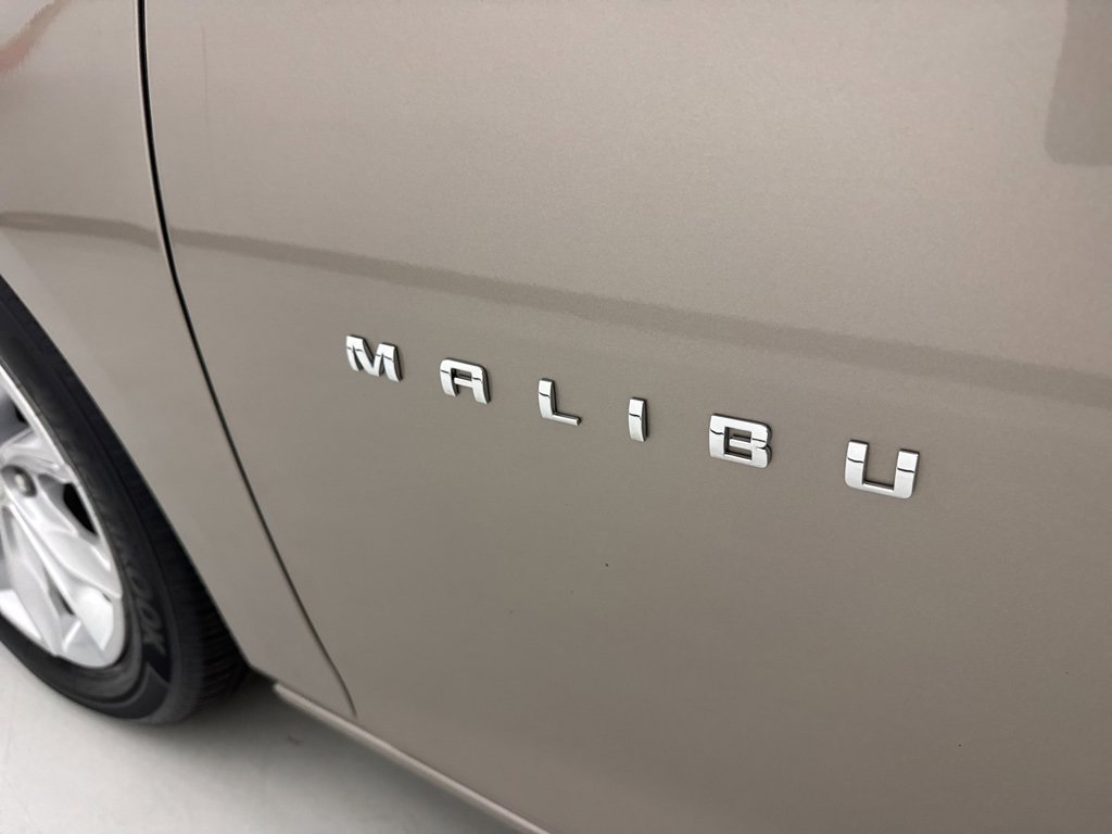 Used 2023 Chevrolet Malibu LT image 14