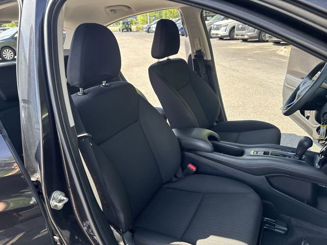 Used 2018 Honda HR-V LX image 10