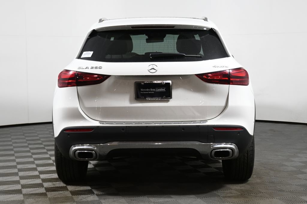 Used 2026 Mercedes-Benz GLA 250 4MATIC image 9