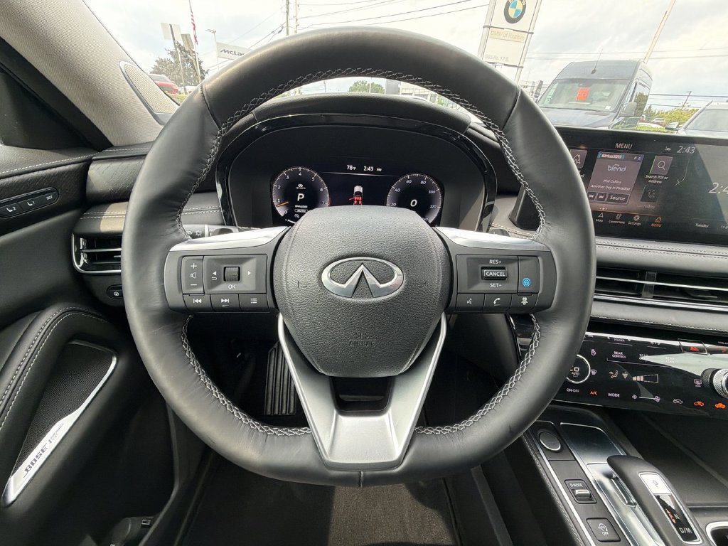 Used 2023 INFINITI QX60 Sensory AWD/4WD image 23