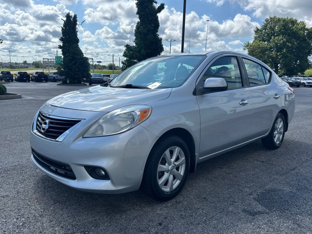 Used 2012 Nissan Versa FWD image 14