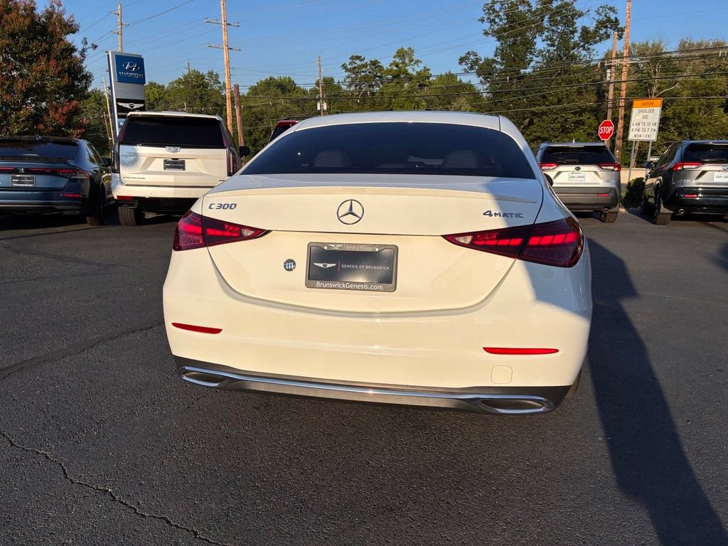 Used 2023 Mercedes-Benz C 300 4MATIC Sedan image 6