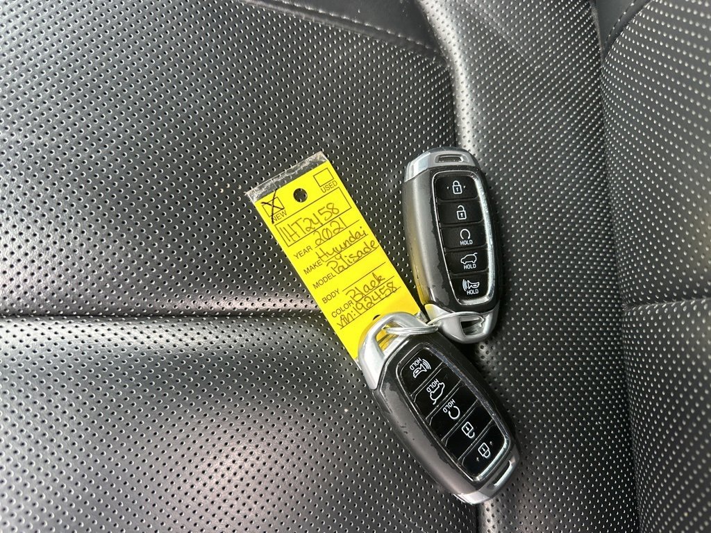 Used 2021 Hyundai Palisade Calligraphy image 38