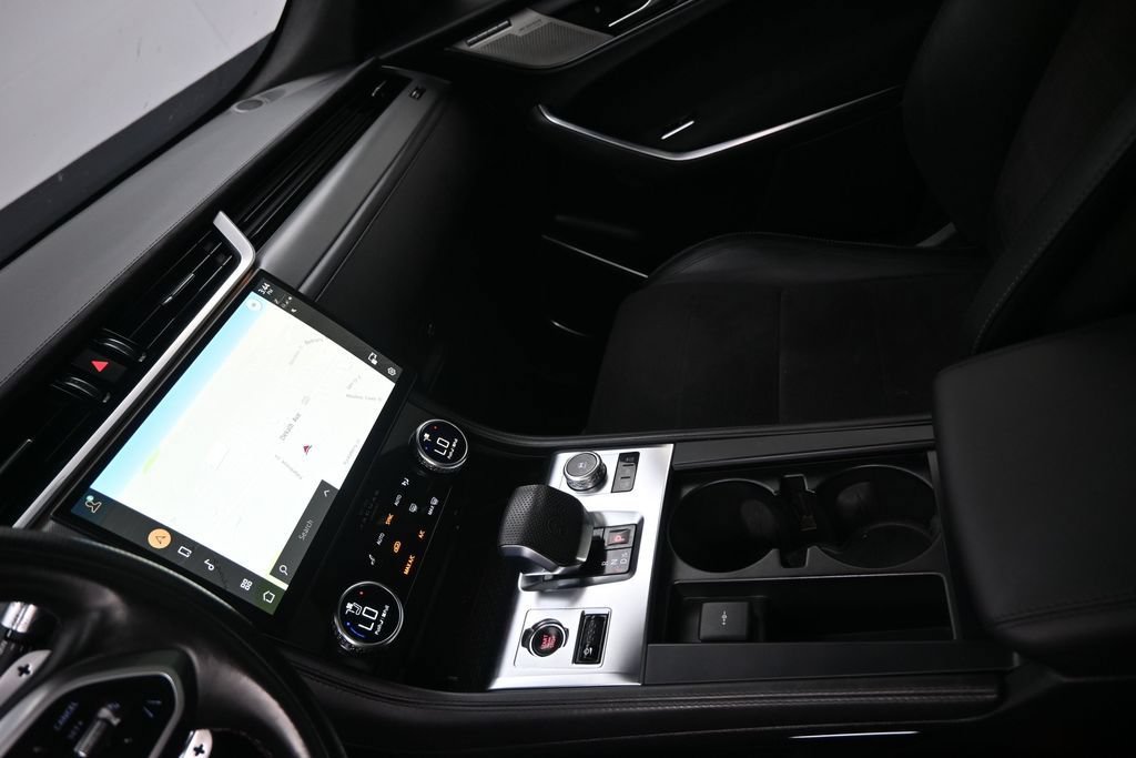 Used 2021 Jaguar F-PACE SVR AWD/4WD image 20