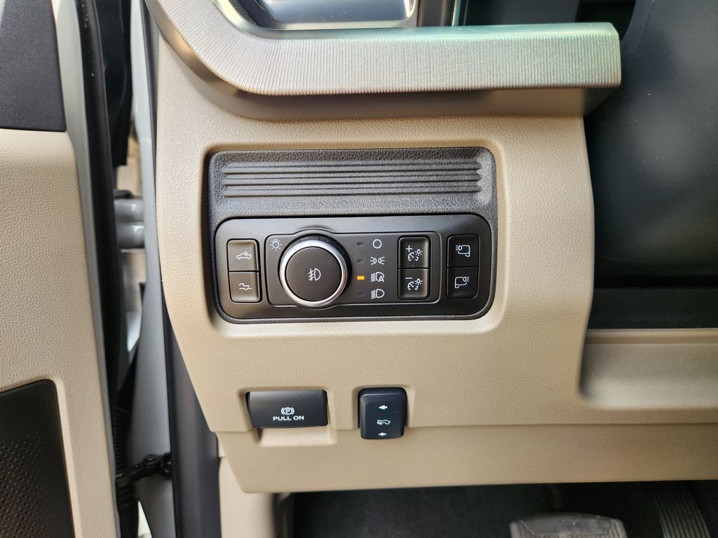 Used 2026 Ford F450 Platinum w/ Platinum Plus Package AWD/4WD image 20