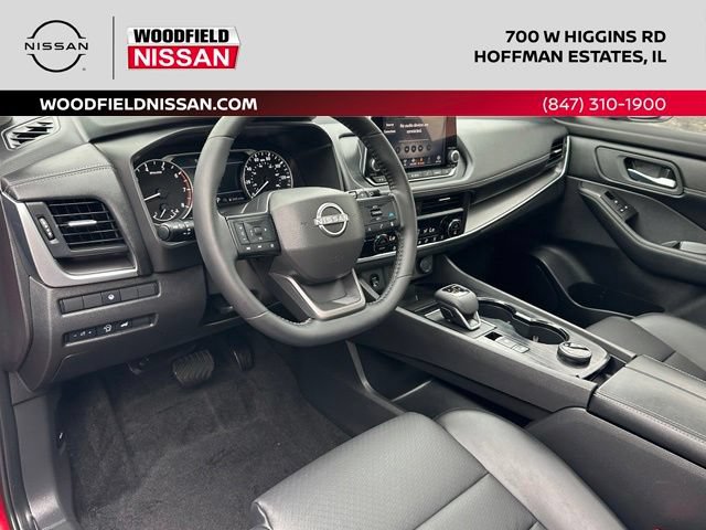 Certified 2025 Nissan Rogue SV w/ SV Premium Package AWD/4WD image 32