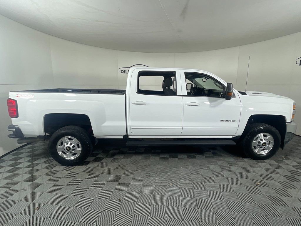 Used 2019 Chevrolet Silverado 2500 LT w/ Z71 Package, Off-Road AWD/4WD image 8
