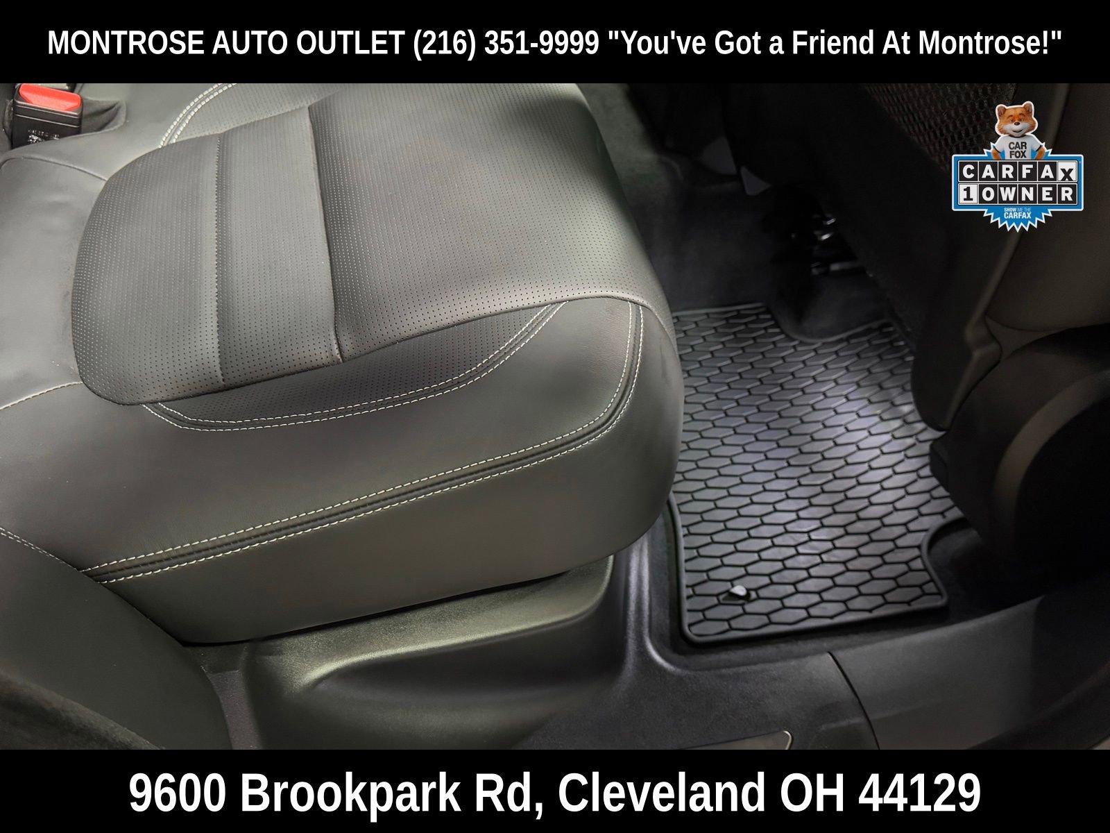 Used 2025 Jaguar F-PACE R-Dynamic S image 47