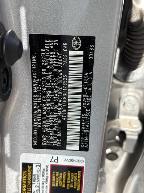 Used 2016 Toyota Camry SE FWD image 18