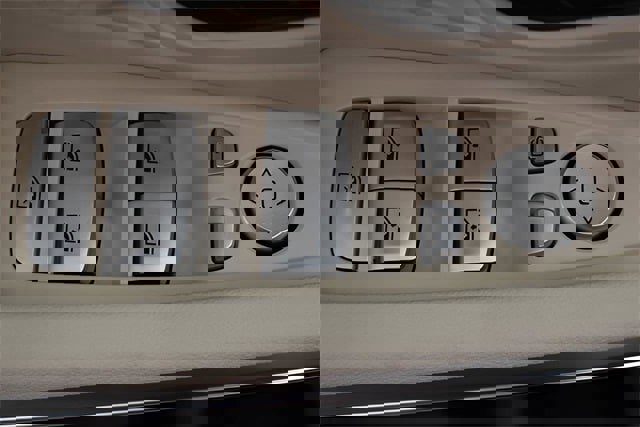 New 2026 BMW 330i xDrive Sedan w/ Convenience Package image 15