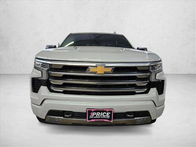 Used 2023 Chevrolet Silverado 1500 High Country w/ Z71 Off-Road Package AWD/4WD video 2