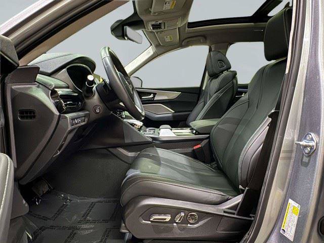 Used 2024 Acura MDX w/ Technology Package FWD image 13