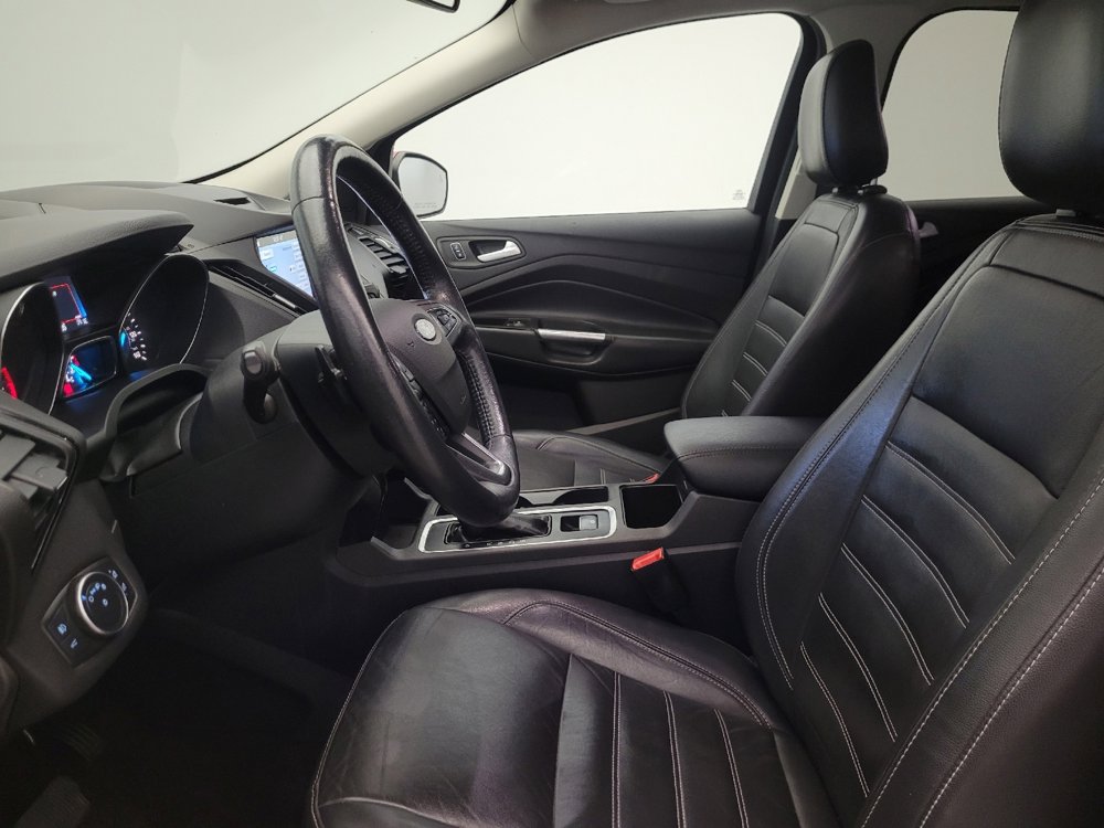 Used 2018 Ford Escape Titanium image 17