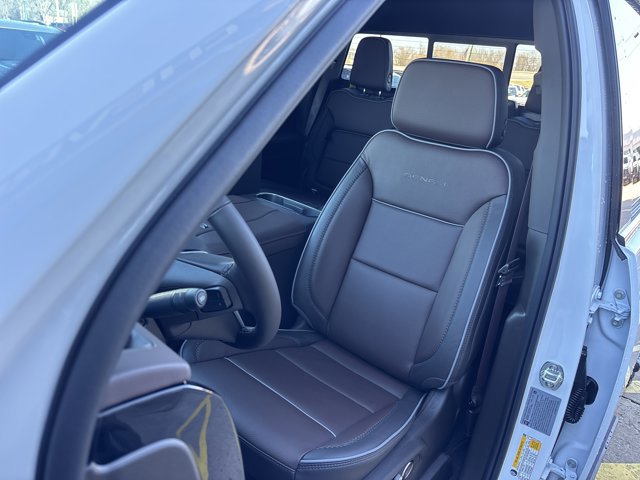 New 2026 GMC Sierra 2500 Denali w/ Denali Reserve Package image 22