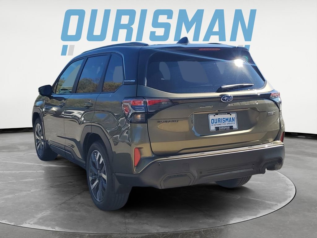 New 2025 Subaru Forester Touring image 4