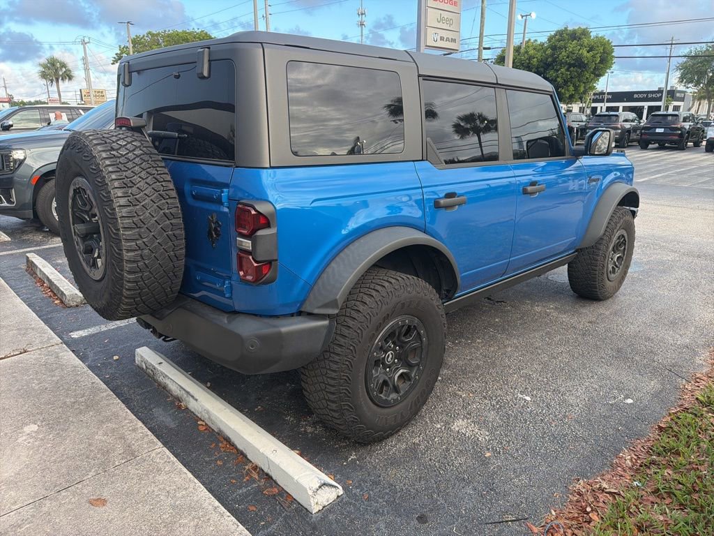 Used 2022 Ford Bronco Wildtrak image 9