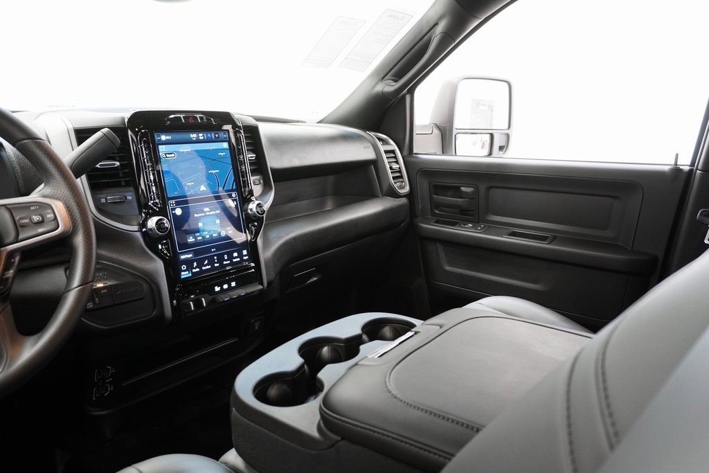 Used 2024 RAM 3500 Tradesman image 22