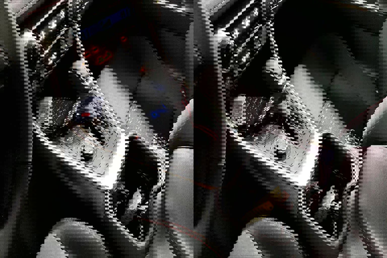 New 2025 Toyota RAV4 SE image 7