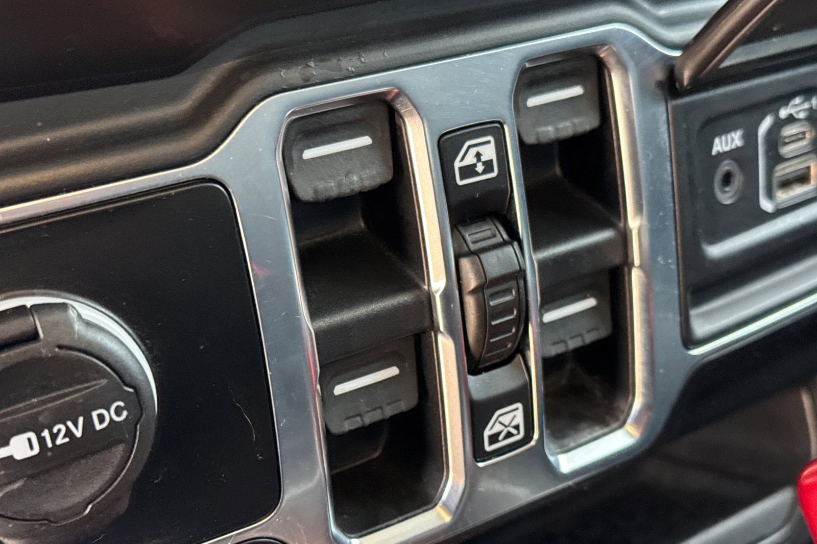 Used 2021 Jeep Wrangler Unlimited Sport image 12