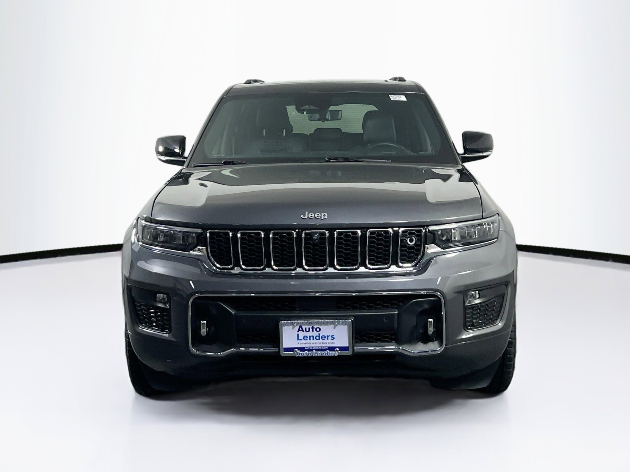 Used 2022 Jeep Grand Cherokee Overland w/ Adv Protech Group III image 2