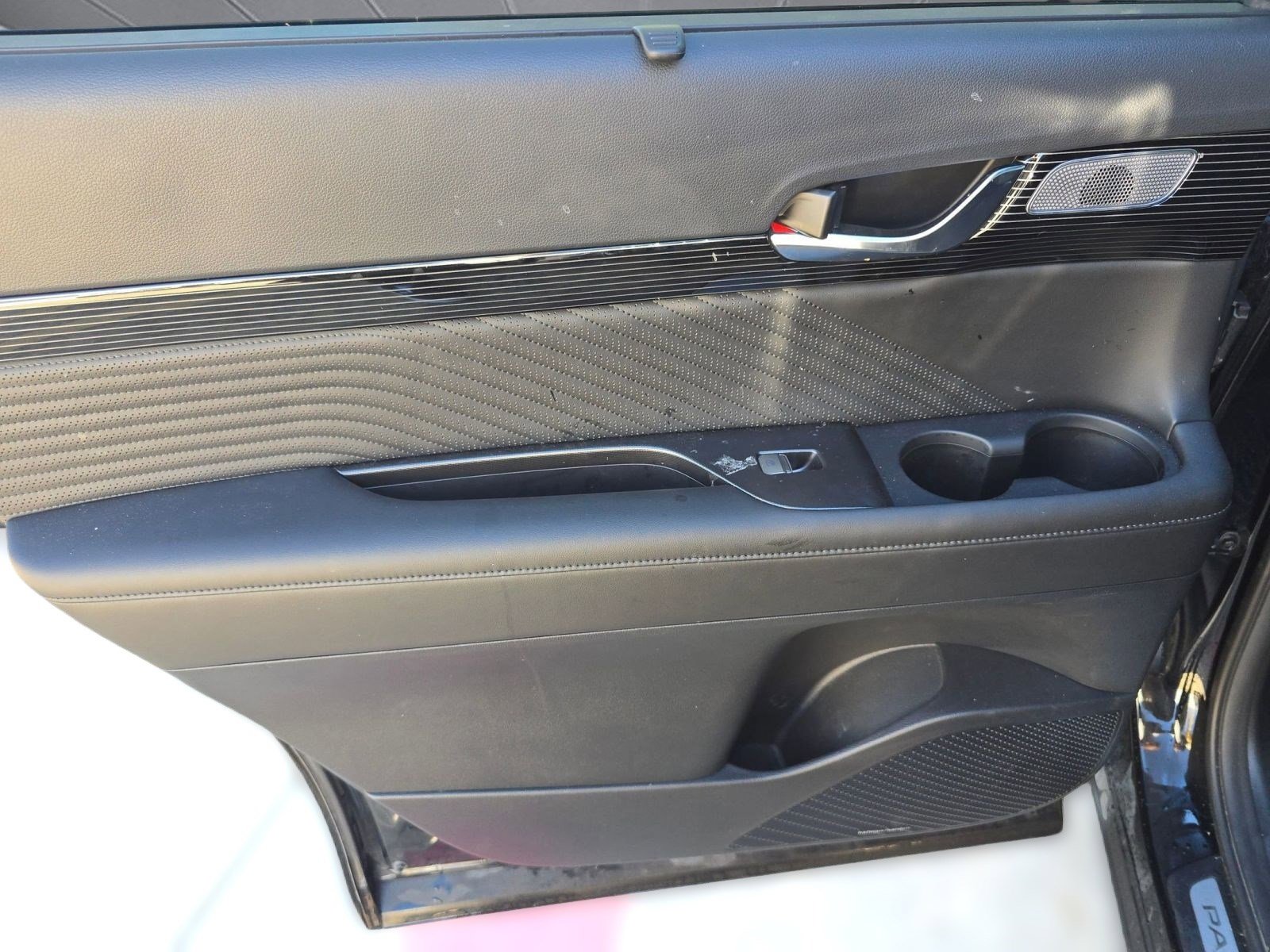 Used 2024 Hyundai Palisade Calligraphy image 17