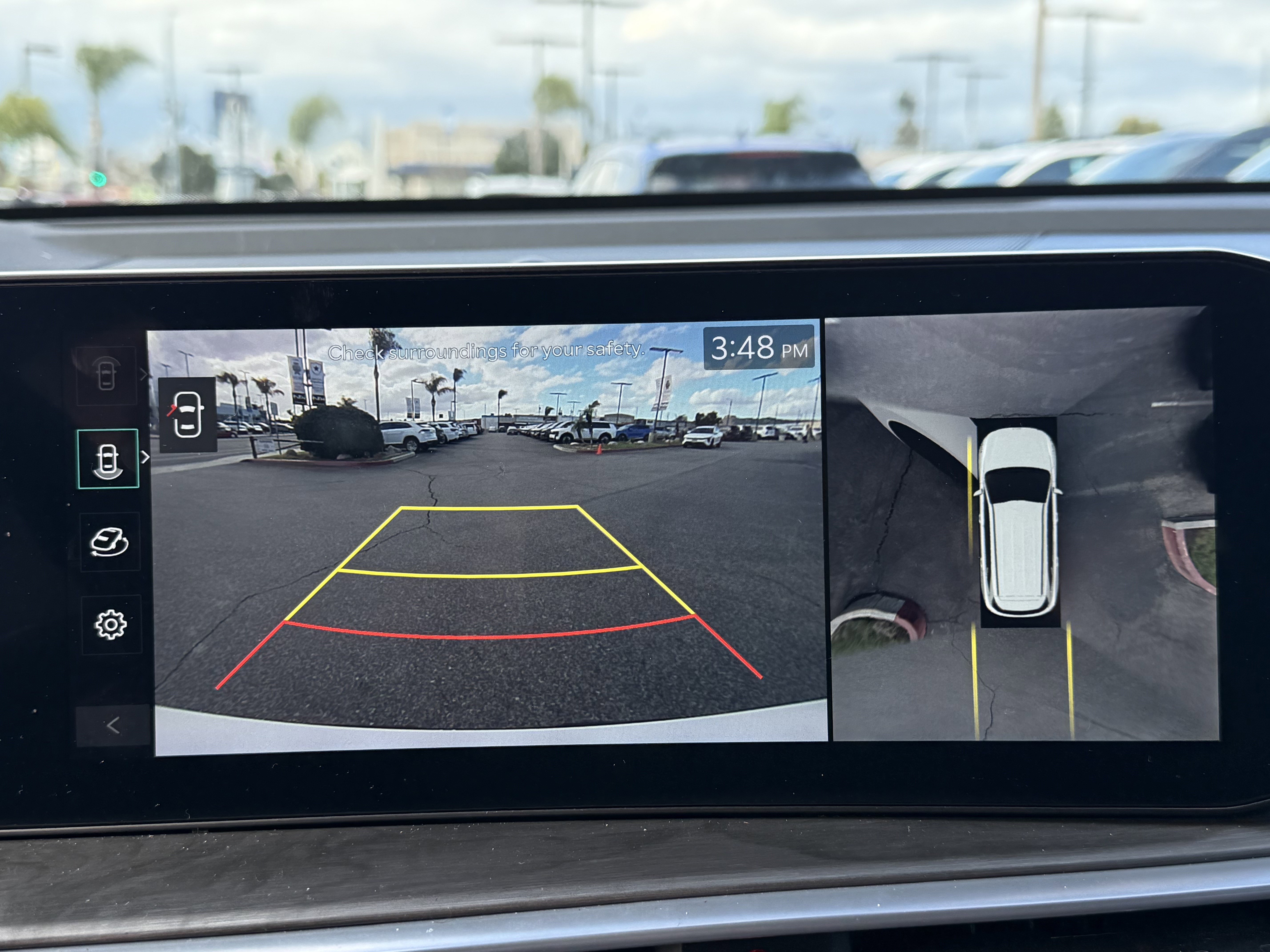 Certified 2024 Kia Sorento SX Prestige w/ Olive Brown Leather Package image 25