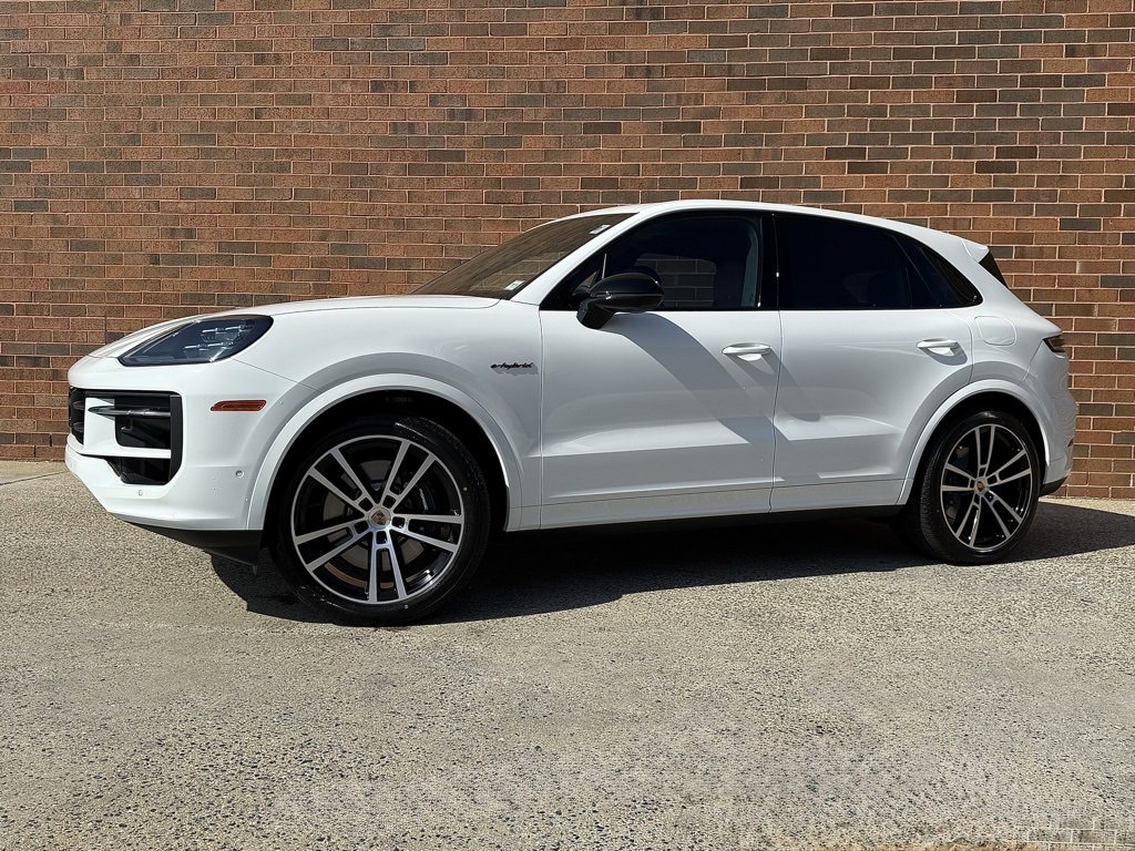 New 2026 Porsche Cayenne E-Hybrid image 1
