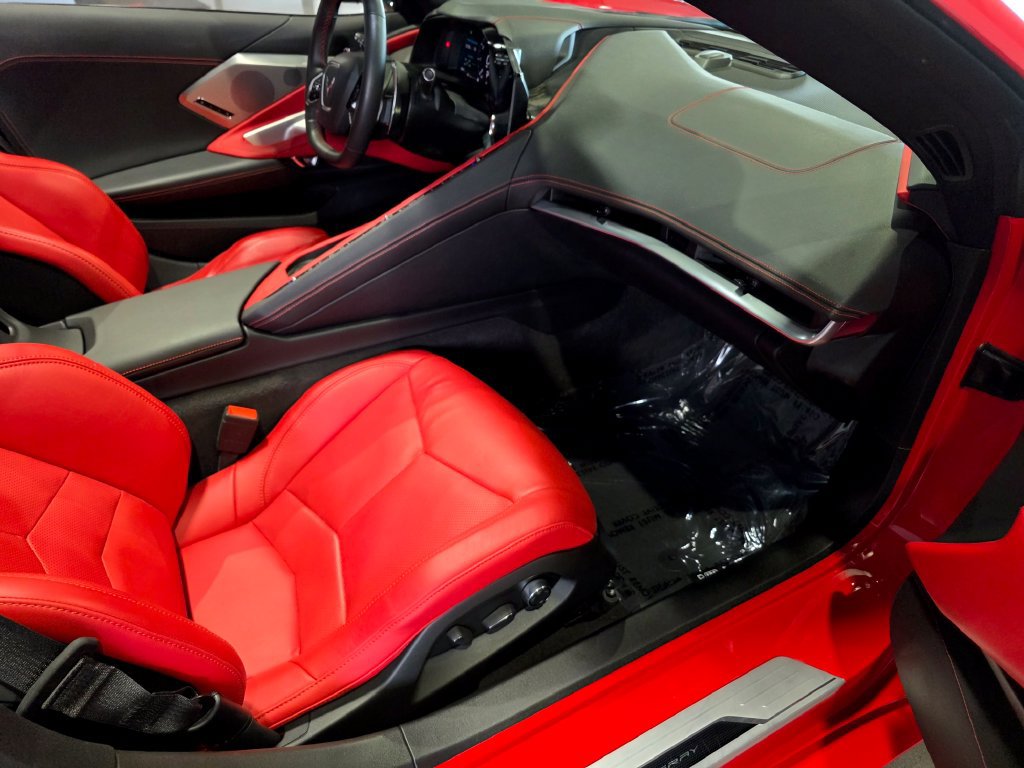 Used 2024 Chevrolet Corvette Stingray Preferred Cpe w/ Z51 Performance Package RWD image 19