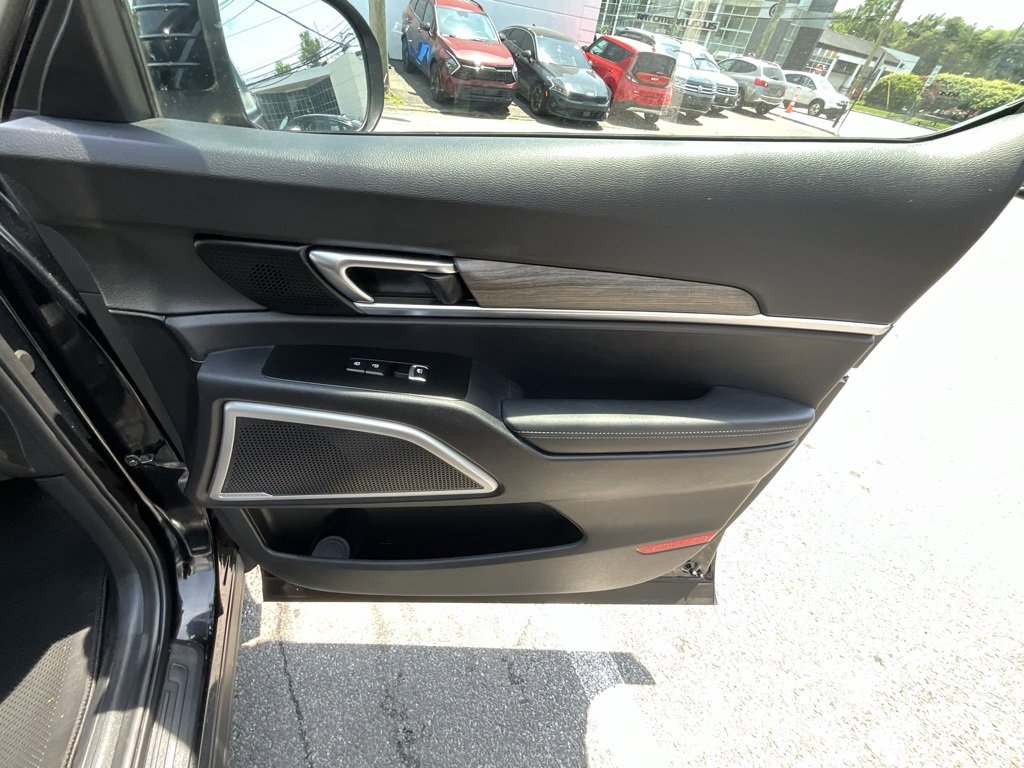 Certified 2022 Kia Telluride EX image 33