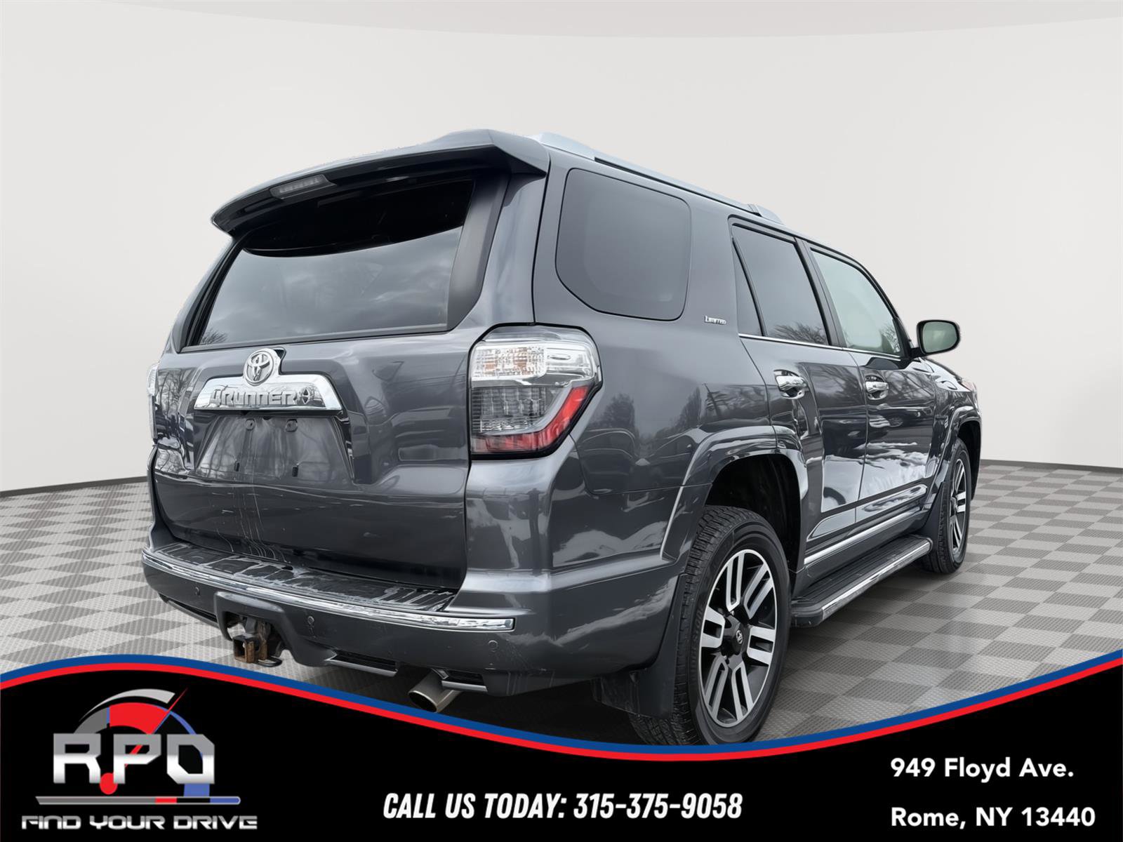 Used 2023 Toyota 4Runner Limited image 5