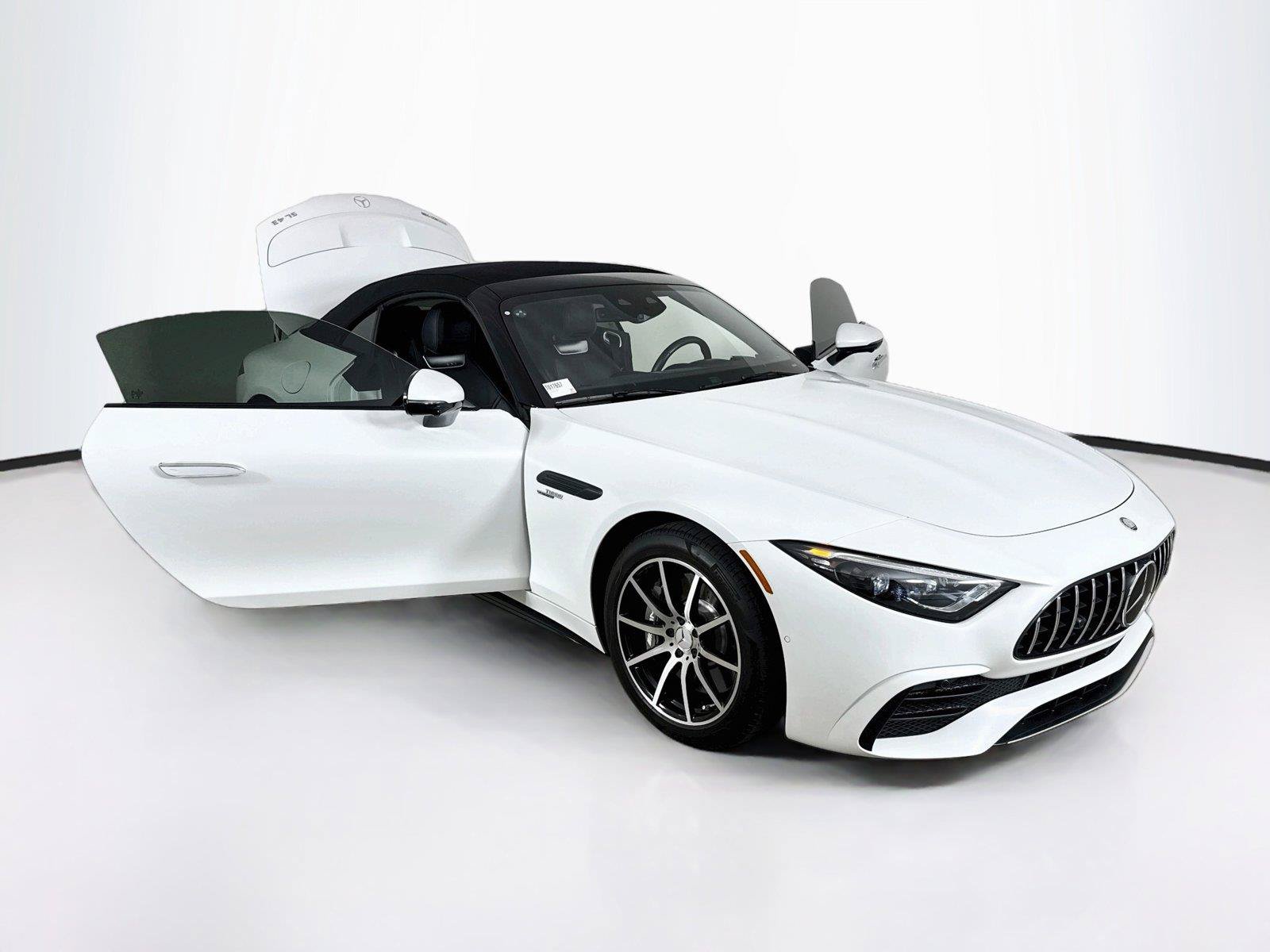 Used 2023 Mercedes-Benz SL 43 AMG w/ Driver Assistance Package image 39