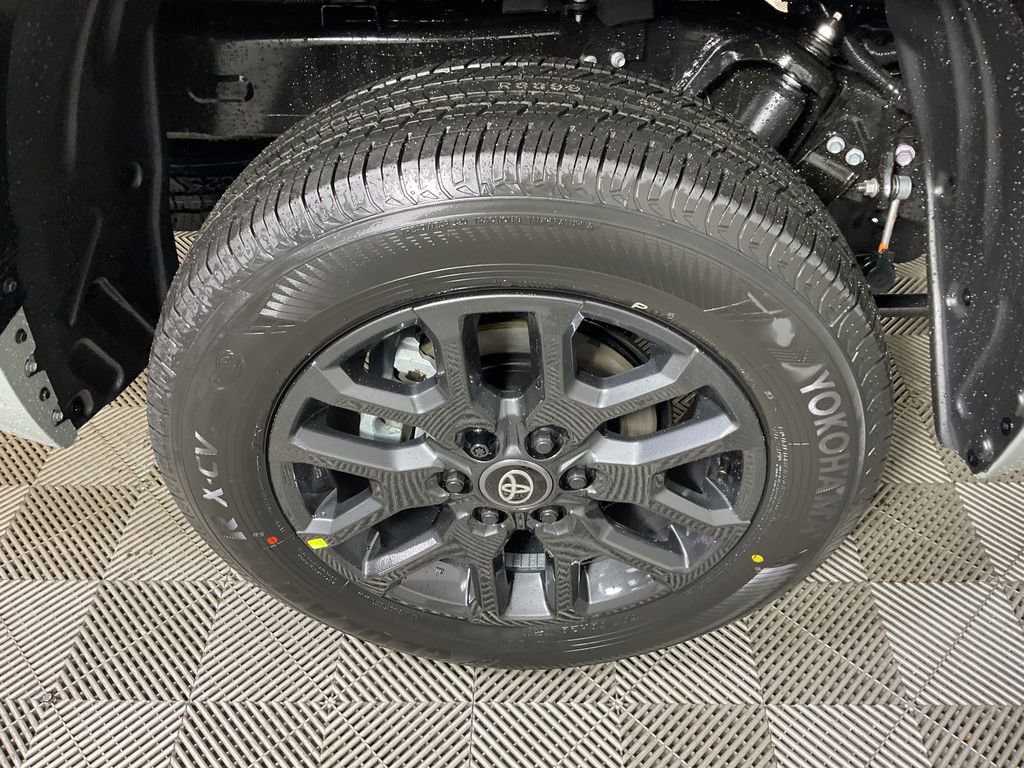New 2026 Toyota Tundra Platinum image 9
