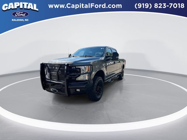 Used 2022 Ford F250 XLT w/ Black Appearance Package AWD/4WD image 4