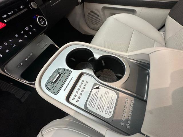 New 2026 Hyundai Ioniq 9 SEL image 16