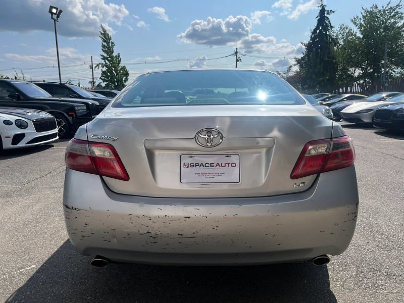 Used 2007 Toyota Camry LE FWD image 6