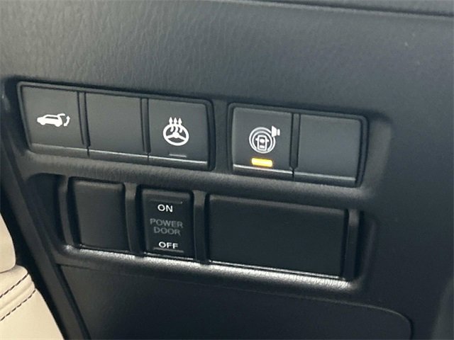 Used 2024 Nissan Armada Platinum w/ Cargo Package image 28