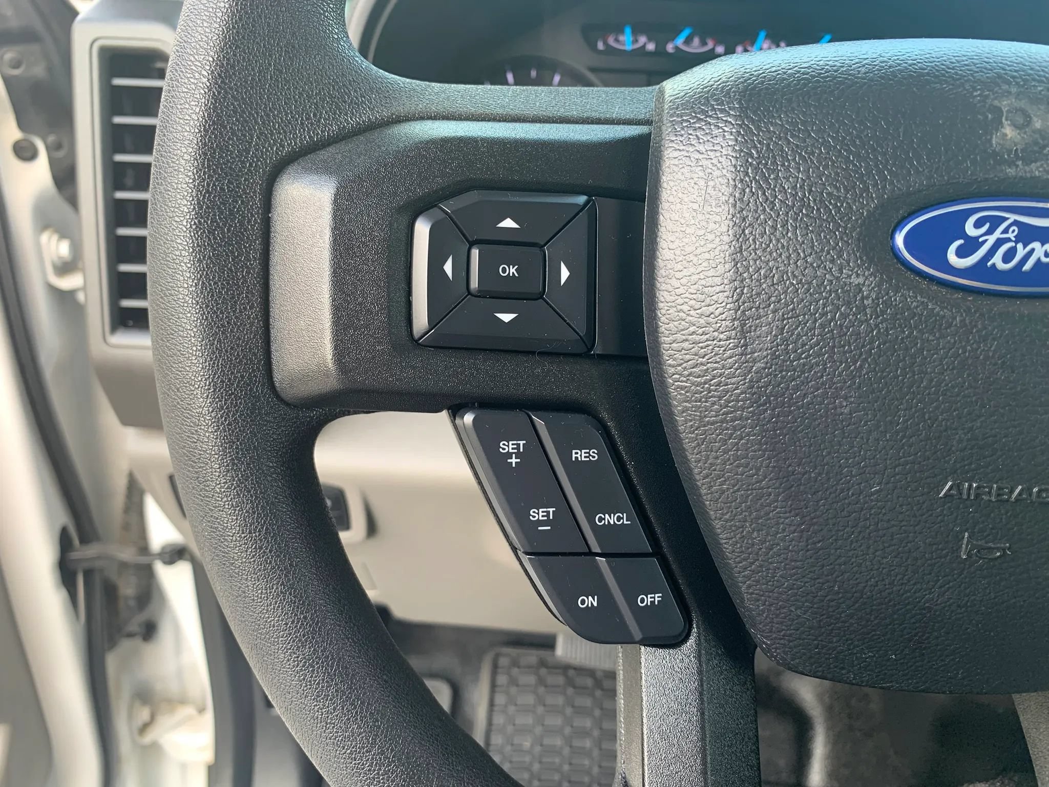 Used 2019 Ford F250 XL w/ XL Value Package AWD/4WD image 15