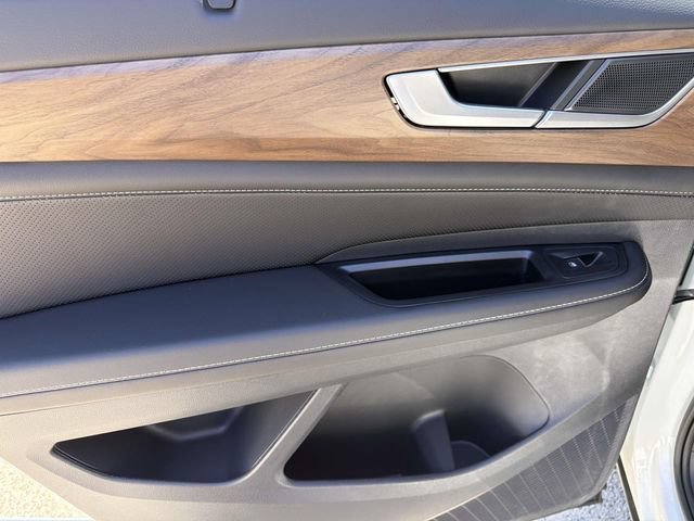 New 2026 Volkswagen Atlas SE FWD image 12