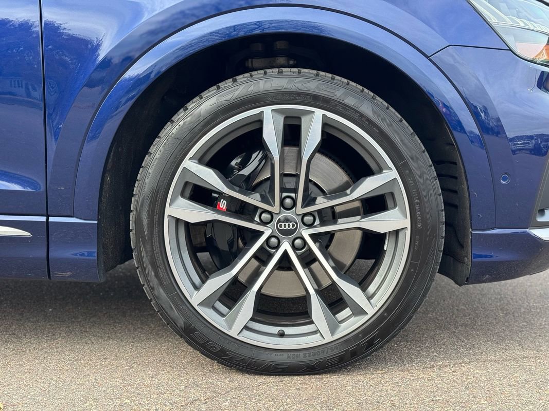 Used 2021 Audi SQ8 Prestige image 10