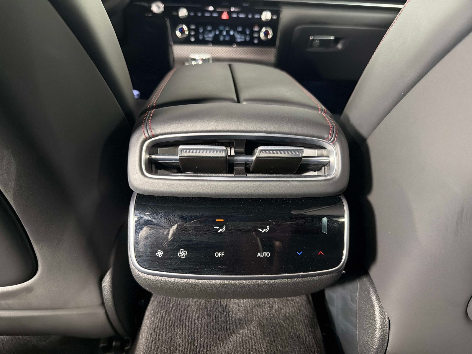 Used 2025 Genesis G80 3.5T Sport Prestige AWD/4WD image 35