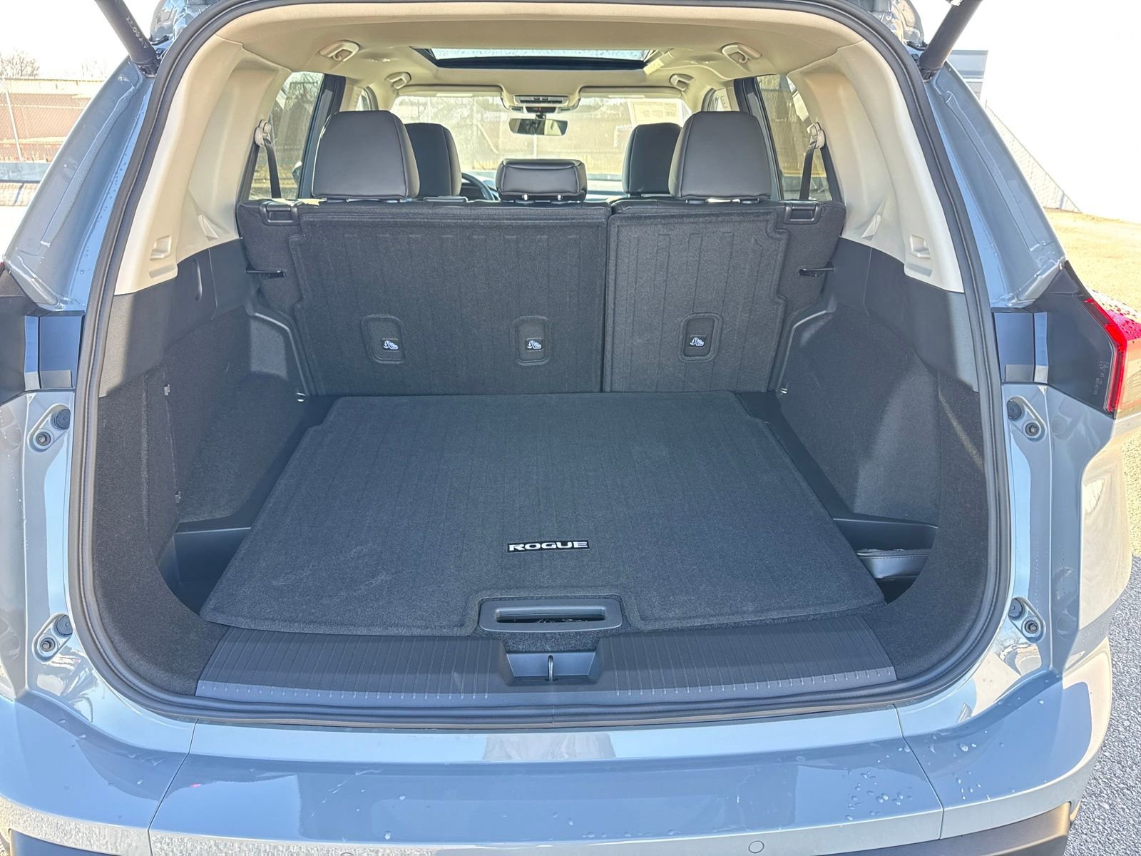 New 2026 Nissan Rogue SV AWD/4WD image 22