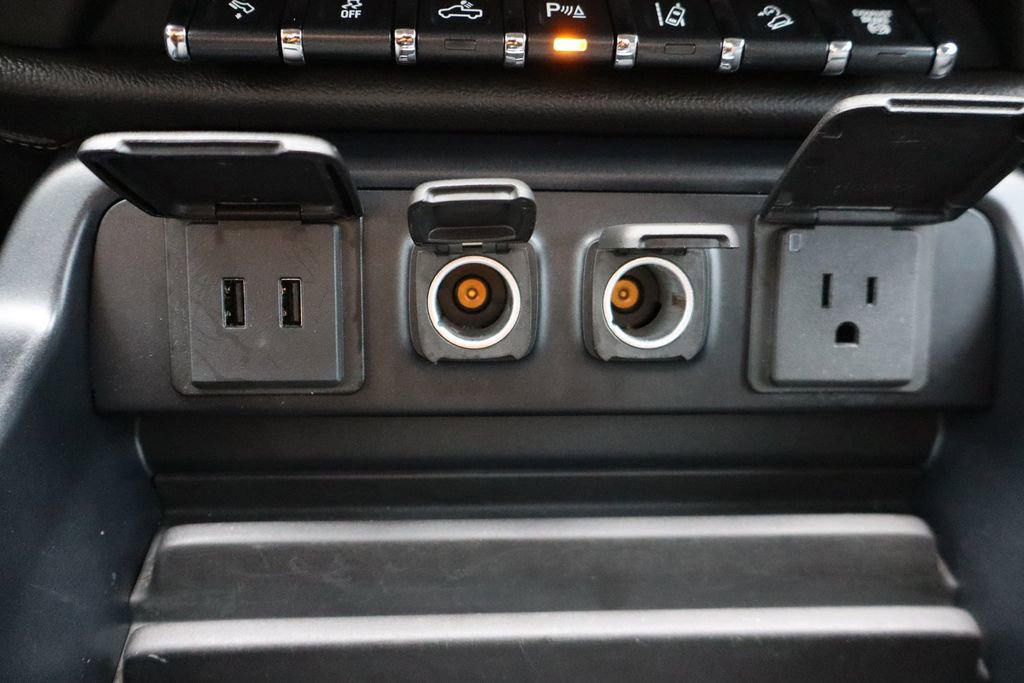 Used 2018 GMC Sierra 3500 Denali w/ Duramax Plus Package image 16