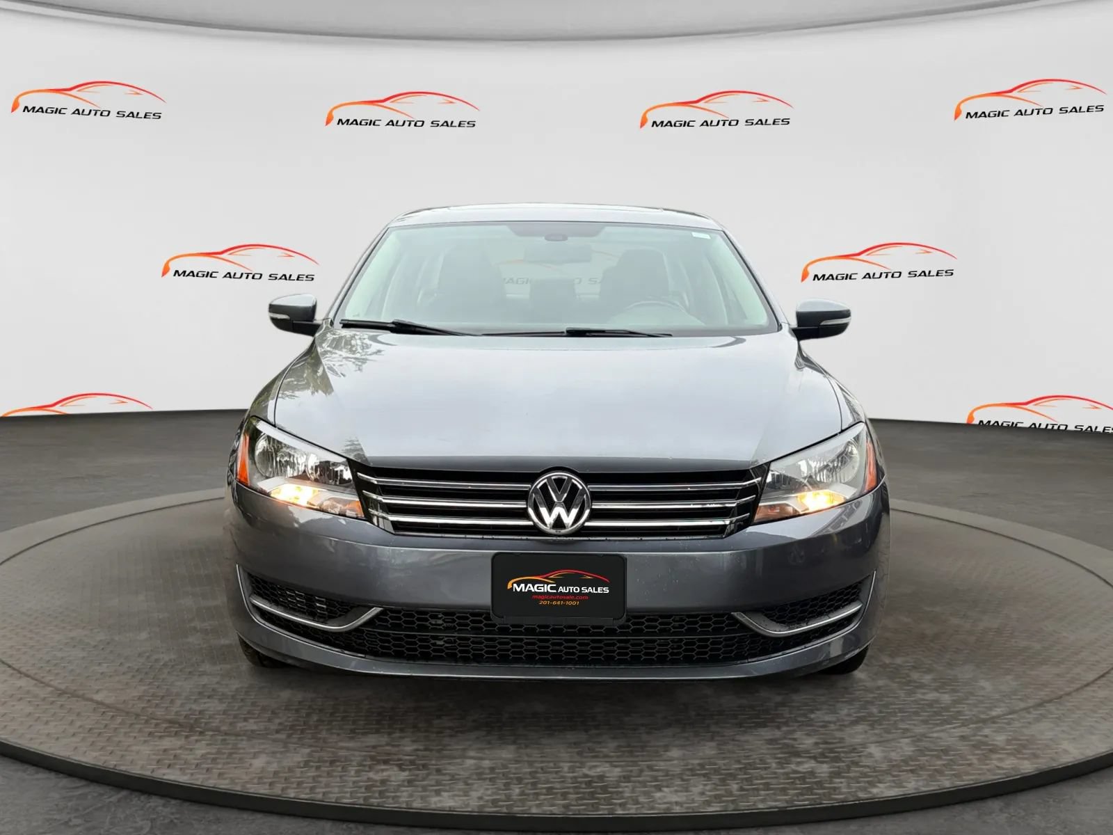 Used 2012 Volkswagen Passat 2.5 SE FWD image 3