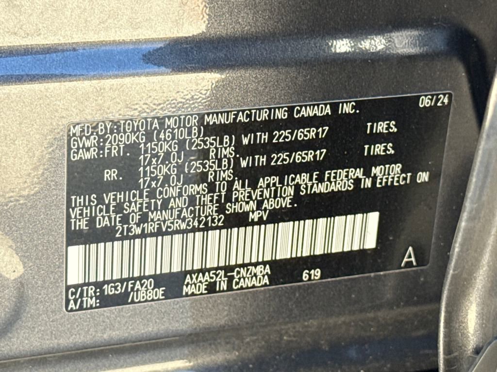 Used 2024 Toyota RAV4 XLE image 30