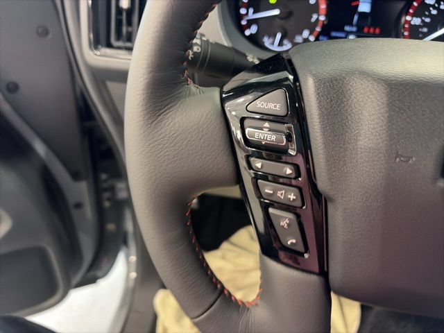 New 2026 Nissan Frontier PRO-4X AWD/4WD image 19